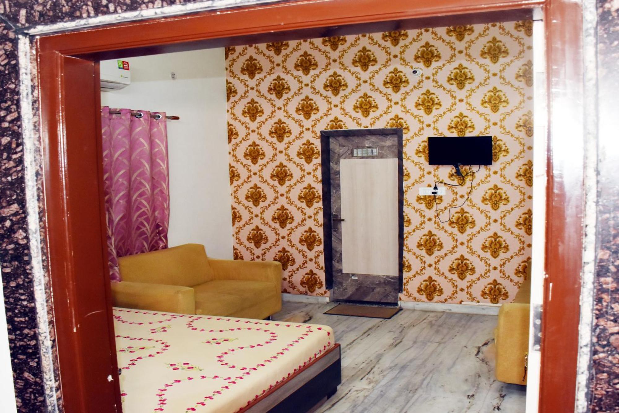 Ramaya Home Stay Varanasi Exteriör bild