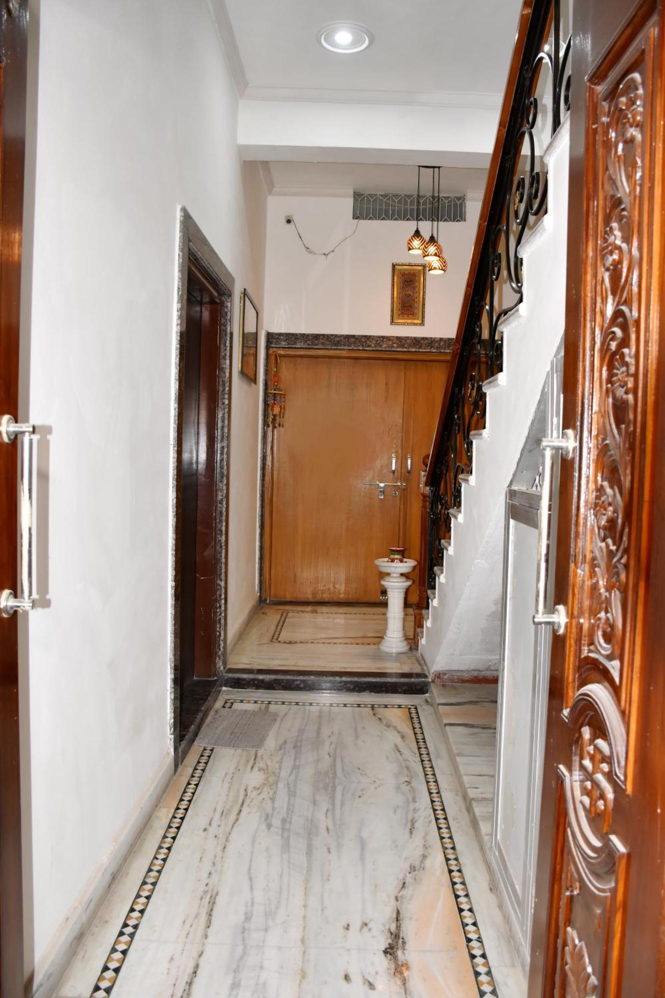 Ramaya Home Stay Varanasi Exteriör bild