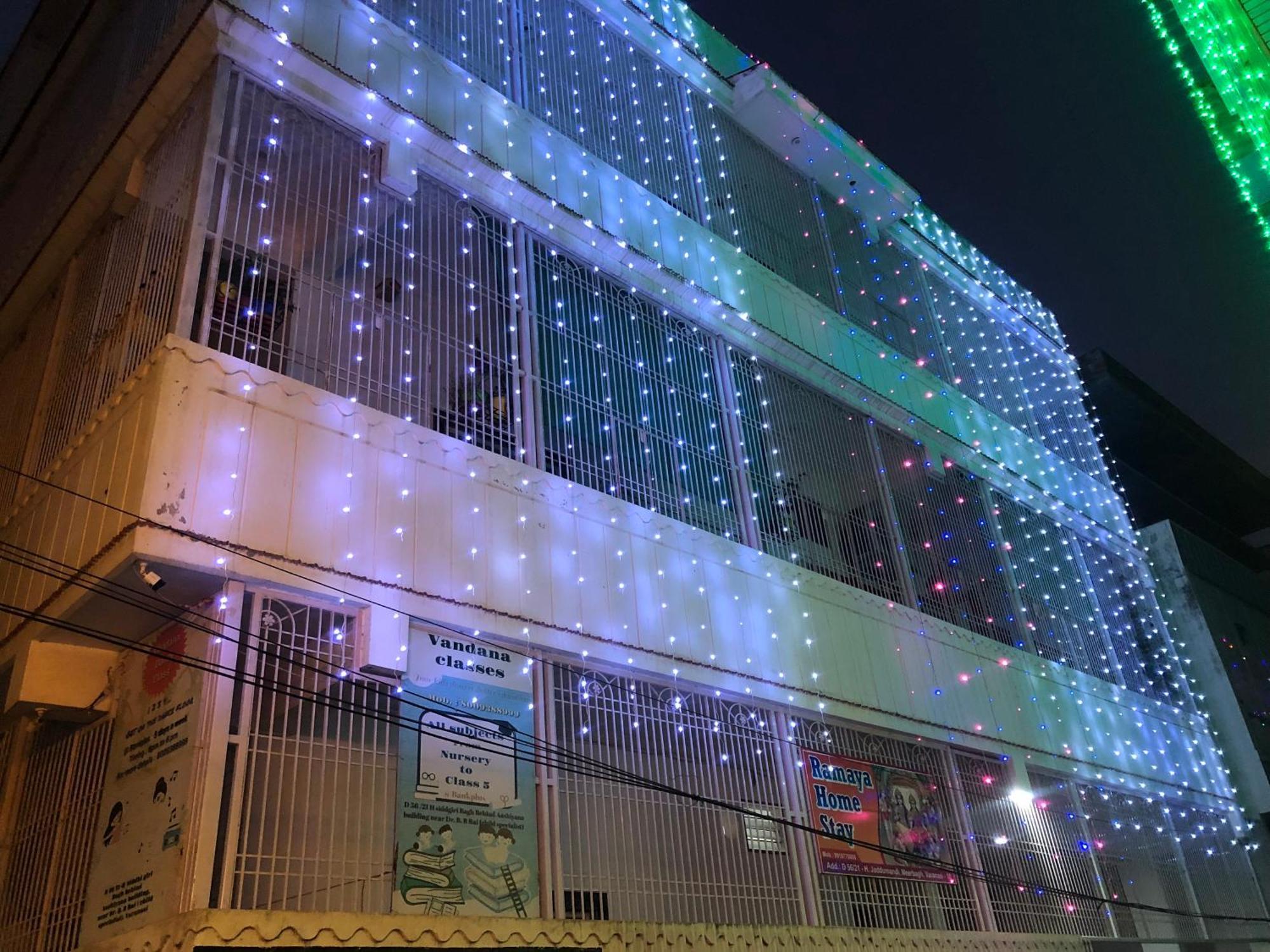 Ramaya Home Stay Varanasi Exteriör bild