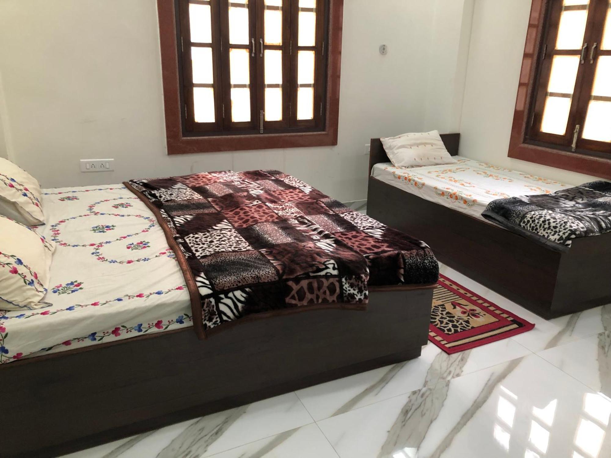 Ramaya Home Stay Varanasi Exteriör bild