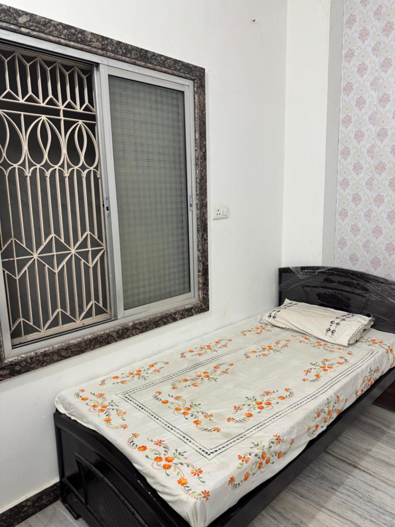 Ramaya Home Stay Varanasi Exteriör bild