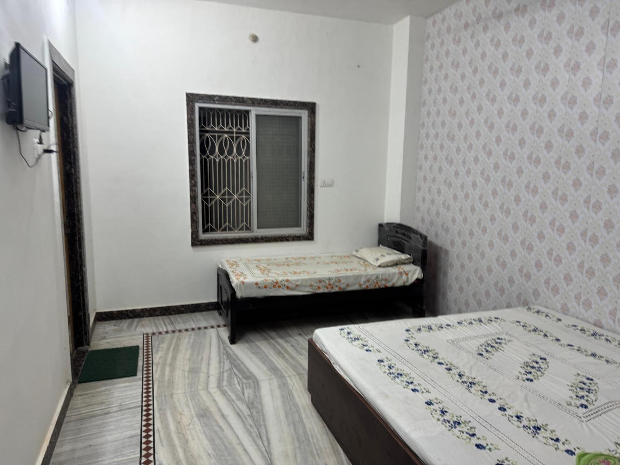 Ramaya Home Stay Varanasi Exteriör bild
